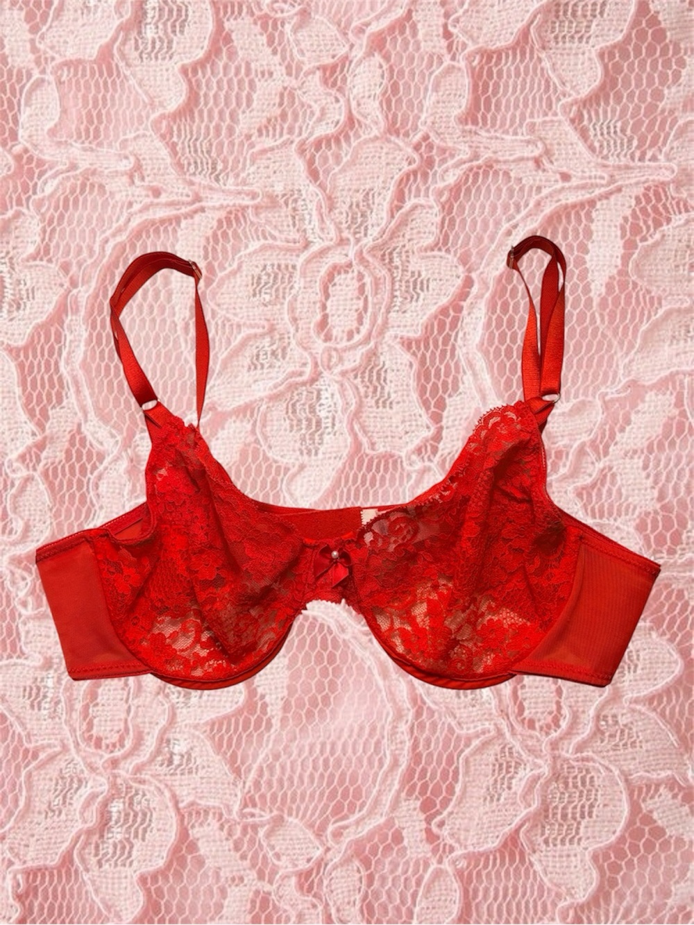 VTG Sears Red Nylon Sheer Lace Bra
Size 38B
